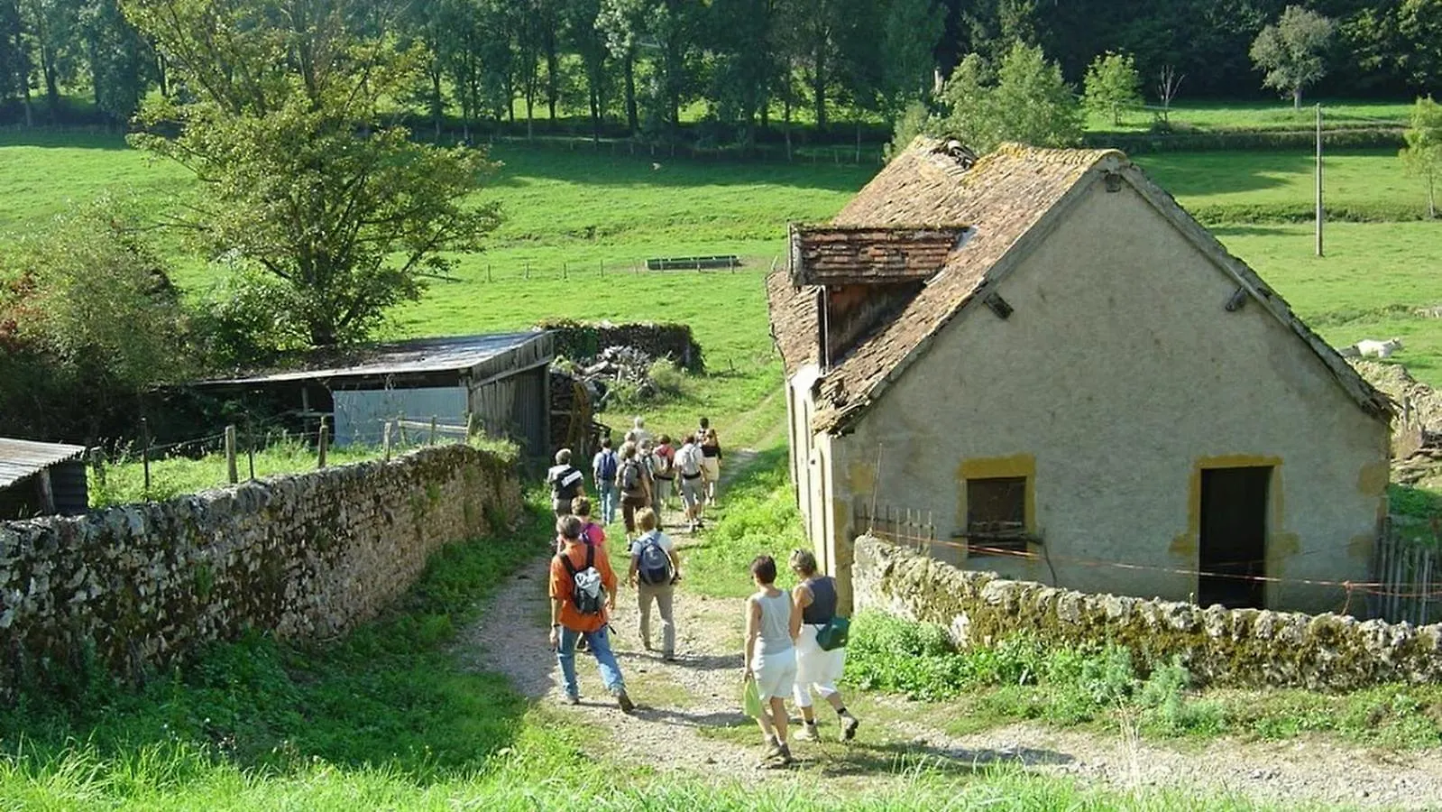 Le Baugyte - Gite D'Etape - 15 Lits Hostel